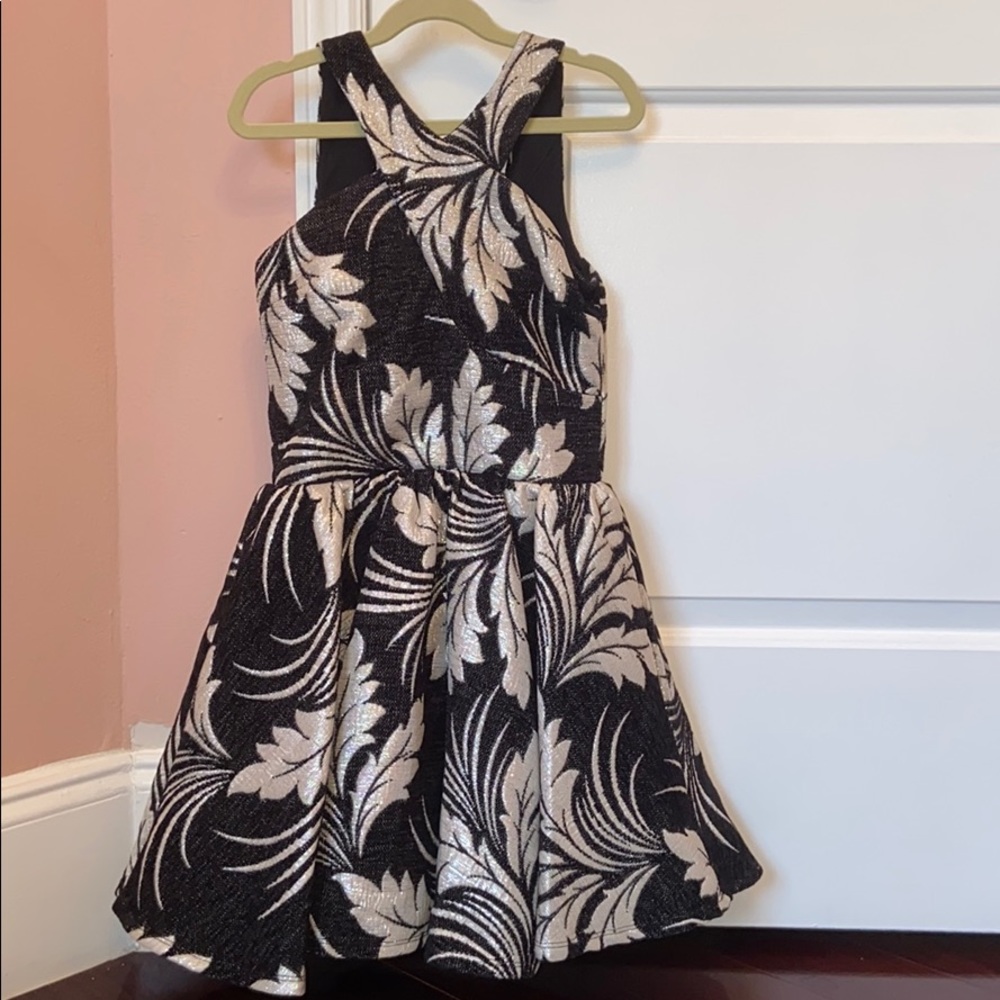 Girls dress